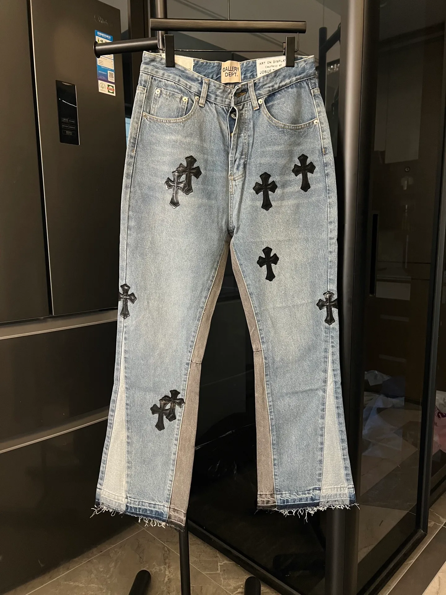P260 [next day] Chrome hearts/Chrome hearts GALLERY DEPT cross-leather joint stitching jeans (blue) Size: 28 30 32 34 (corresponding to s-xl) Detailed sizes can be found in Figure 9